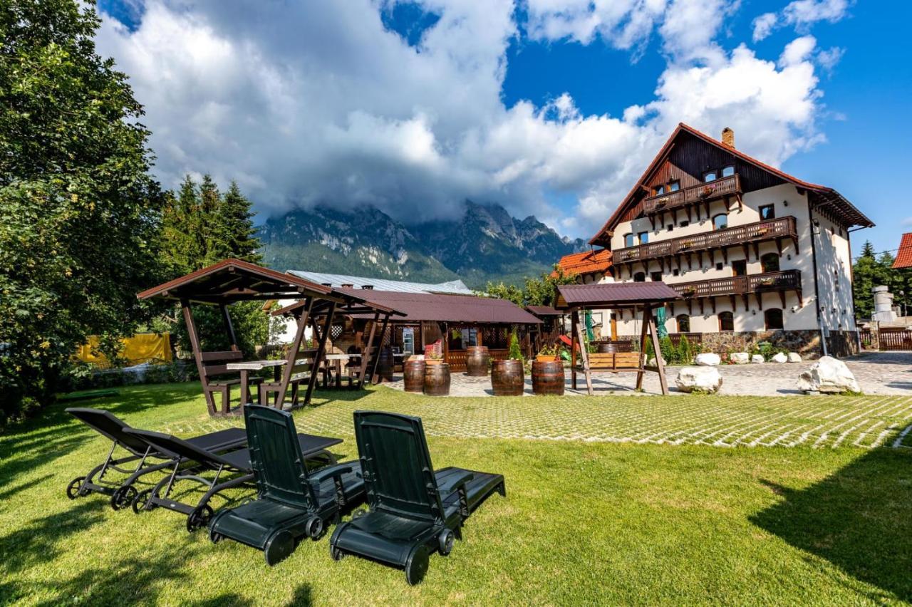 Pensiunea Manidum Buşteni Exterior foto